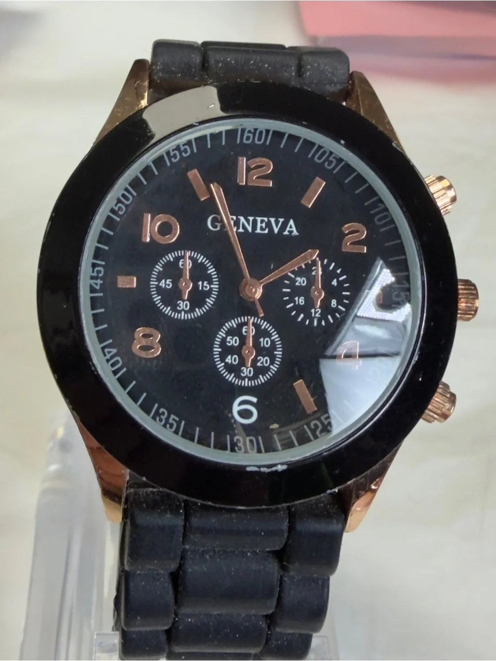 New Geneva Watch Black Silicone Band Rose Gold Tone Hardware New Battery!